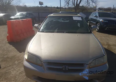 2000 Honda Accord 2.3 Ex z USA, uszkodzony, nr VIN JHMCG5655YC016101